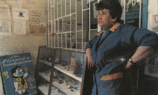 Colección de los Picapiedra en la zapatería Los Picapiedra. 1998